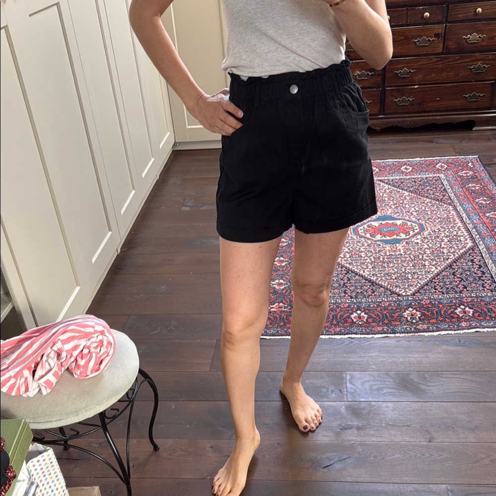 Black Women's Shorts by H&M 100% cotton brand new without tags